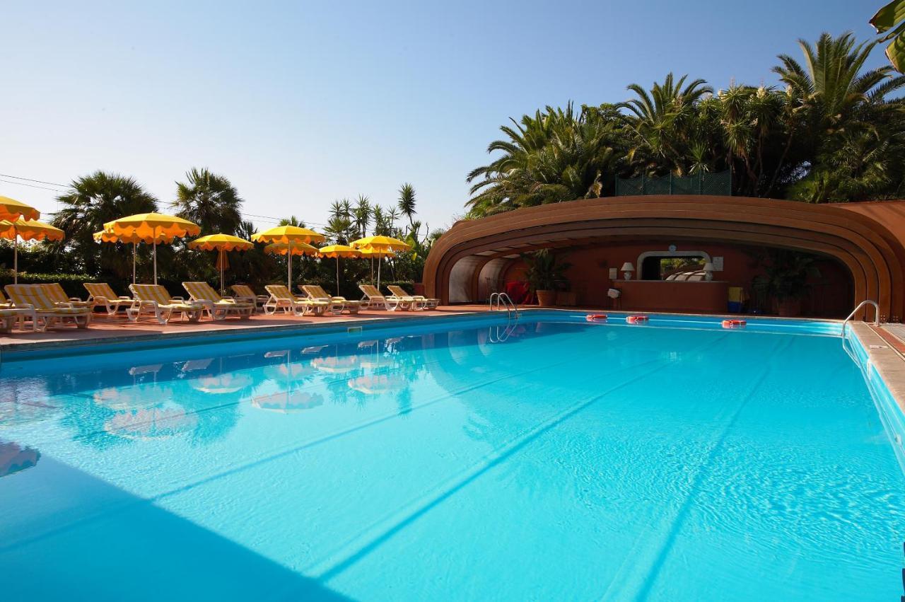 Hotel Caparena Taormina Eksteriør billede