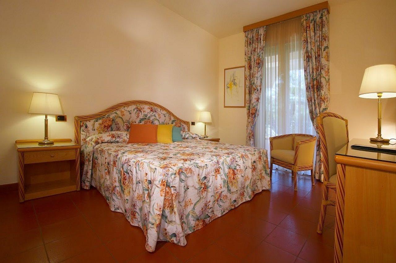 Hotel Caparena Taormina Værelse billede