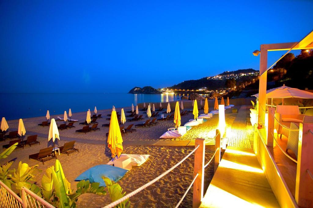 Hotel Caparena Taormina Værelse billede