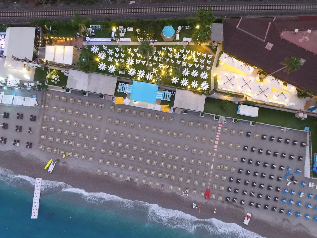 Hotel Caparena Taormina Eksteriør billede